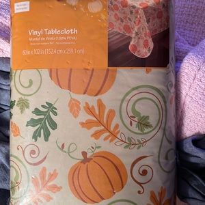 Walmart multi/pumpkin & vines rectangular vinyl tablecloth cute size 60x102in